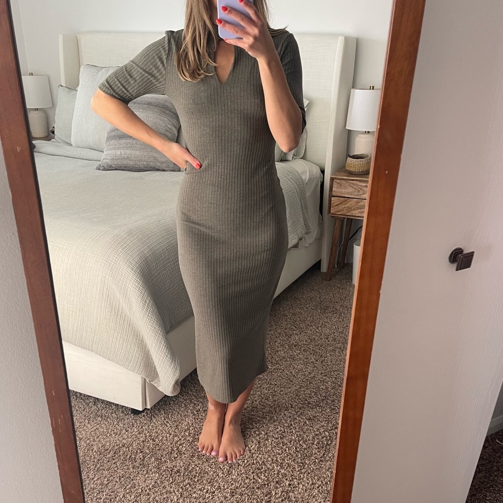 NWT TJ Maxx Midi Dress - Small
